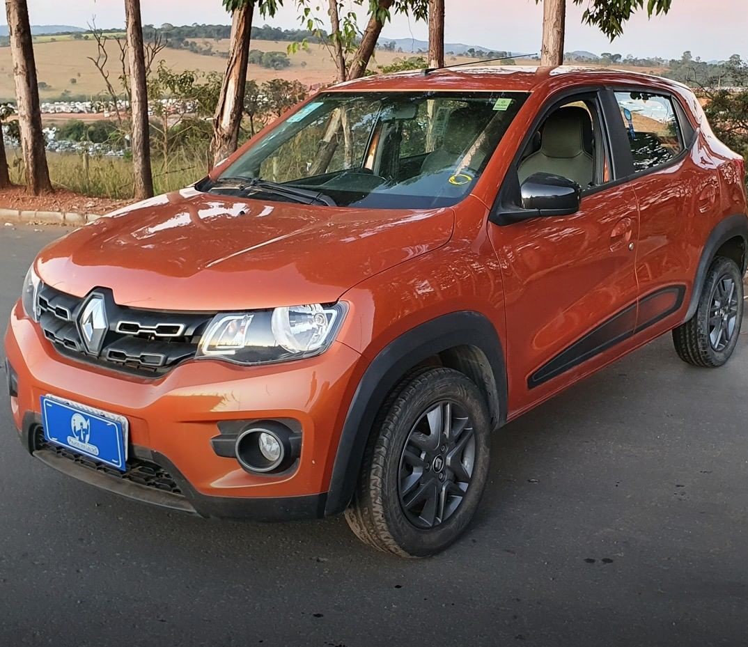 LOTE 30 RENAUT KWID  